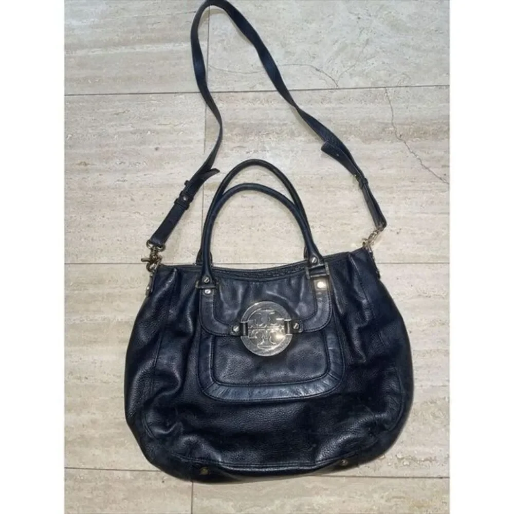 Tory Burch Amanda Hobo Black Pebbled Leather Handbag Satchel Shoulder Messenger - Picture 1 of 14